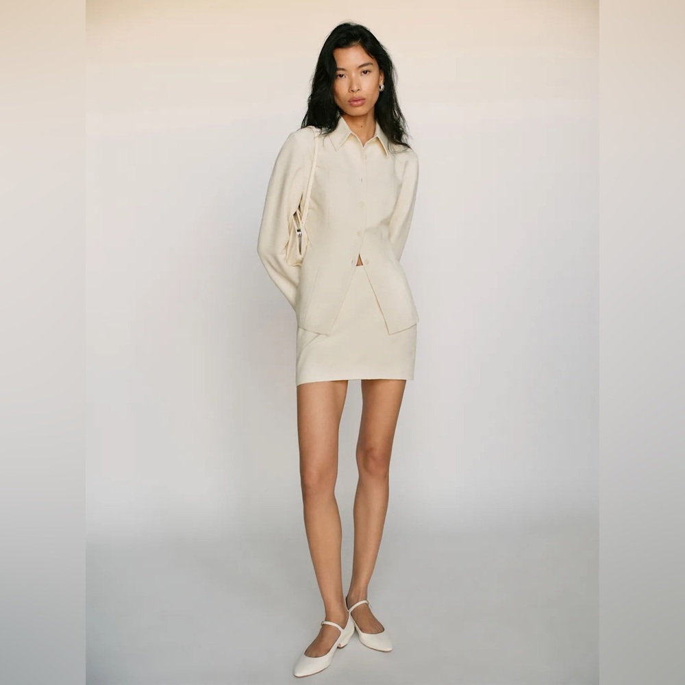 Chloe two piece Reformation Size 4 in Snow